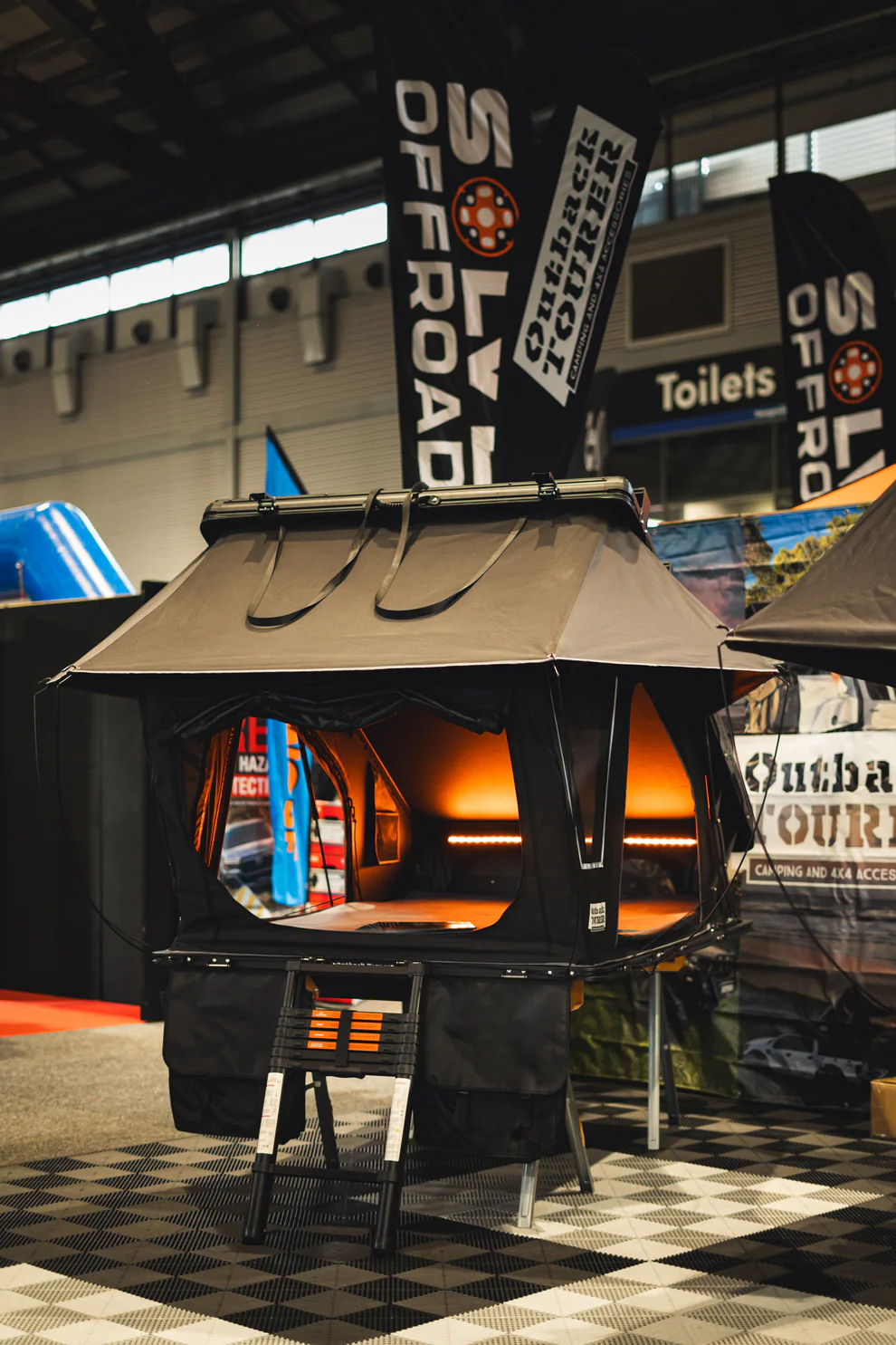 OT 1.2 X ROOFTOP TENT - Image 13